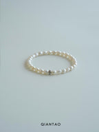 Serene Pearl Bracelet