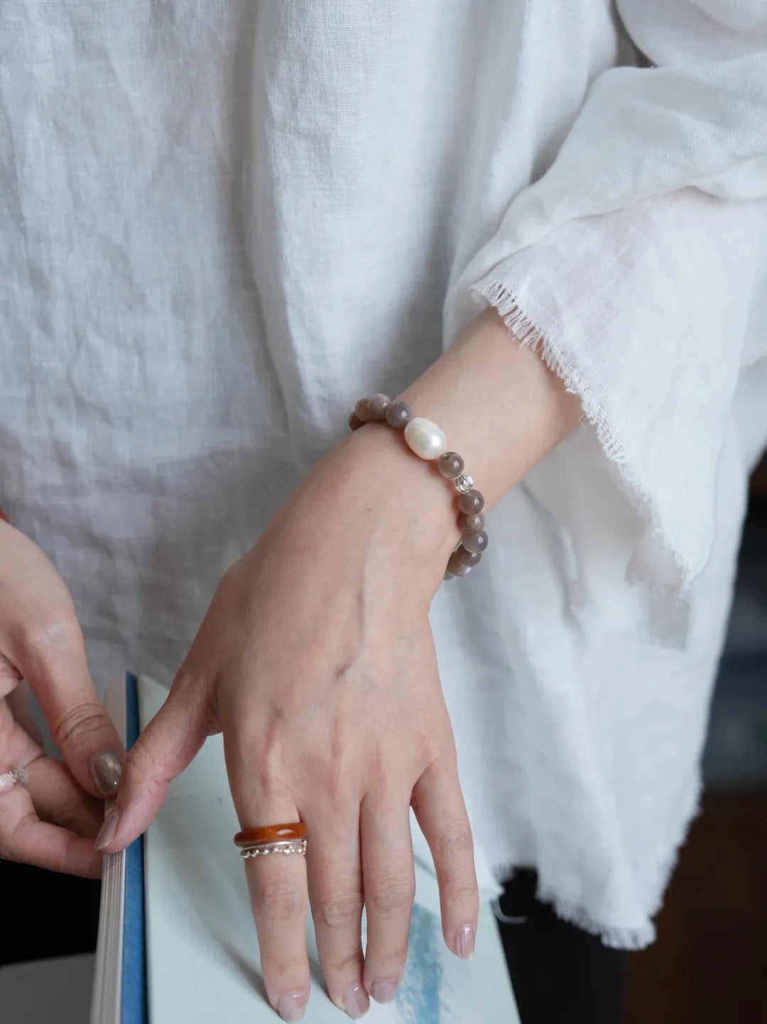 Elara Grey Quartz Pearl Energy Bracelet